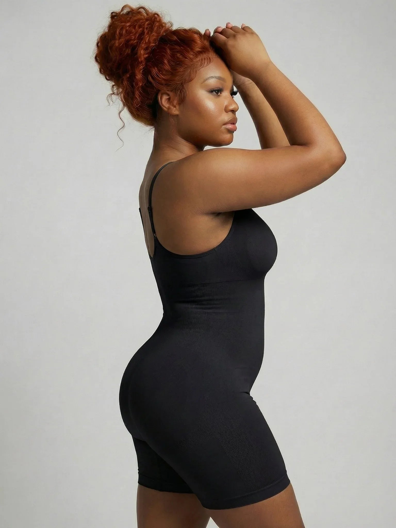 curvehold-seamless-shaping-suit-obsidian-5099671 - ILARIA Intimates