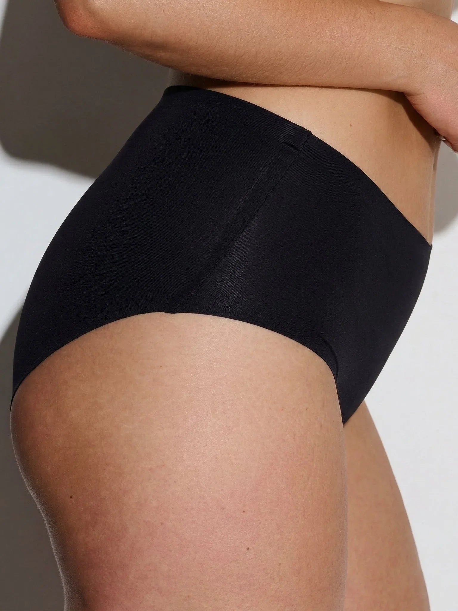 everyday-briefs-seamless-comfort-fit-obsidian-7464545 - ILARIA Intimates