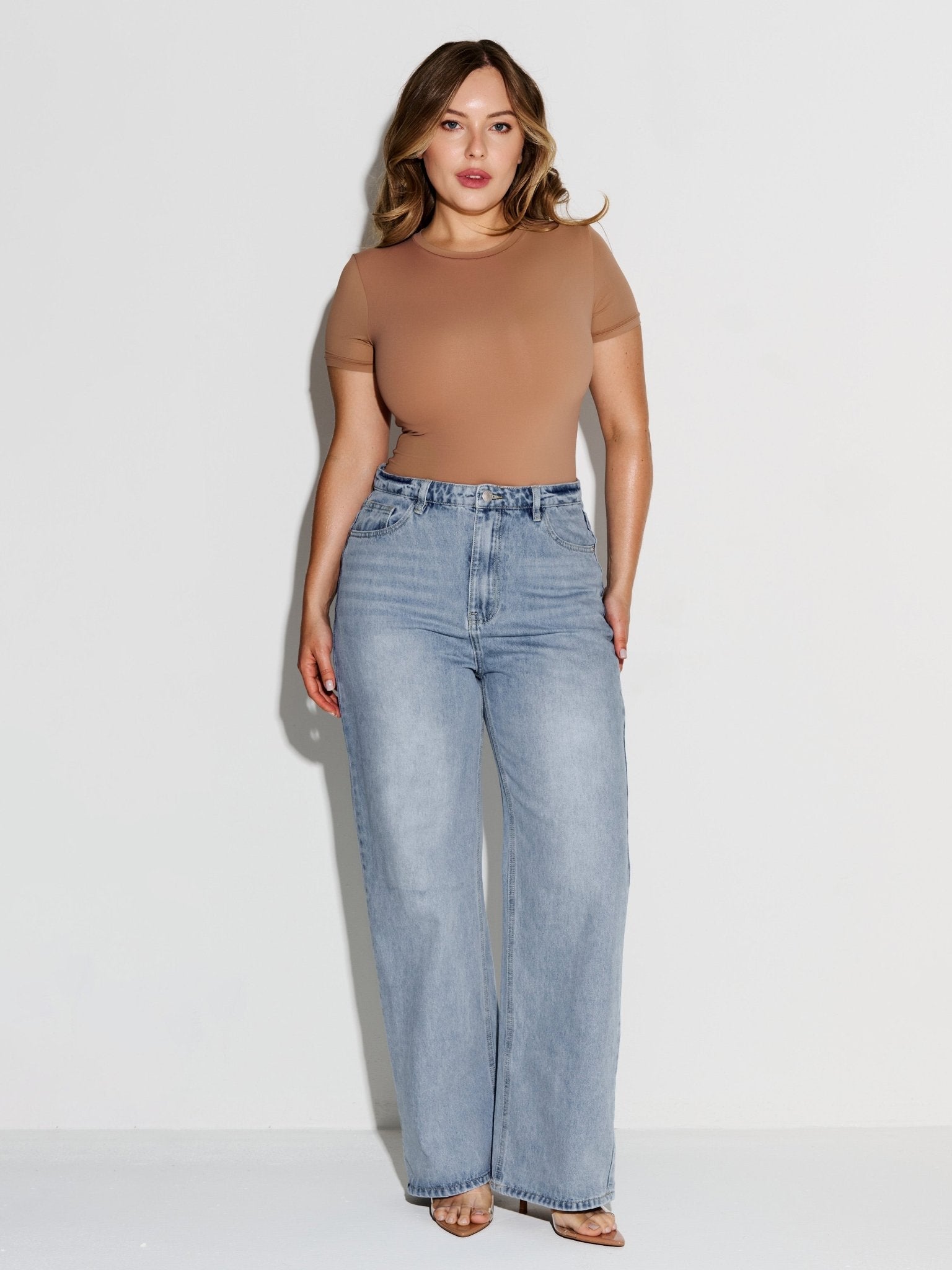 StreetForm Bodysuit – Slim Fit Short Sleeve with Snap Closure - ILARIA Intimates