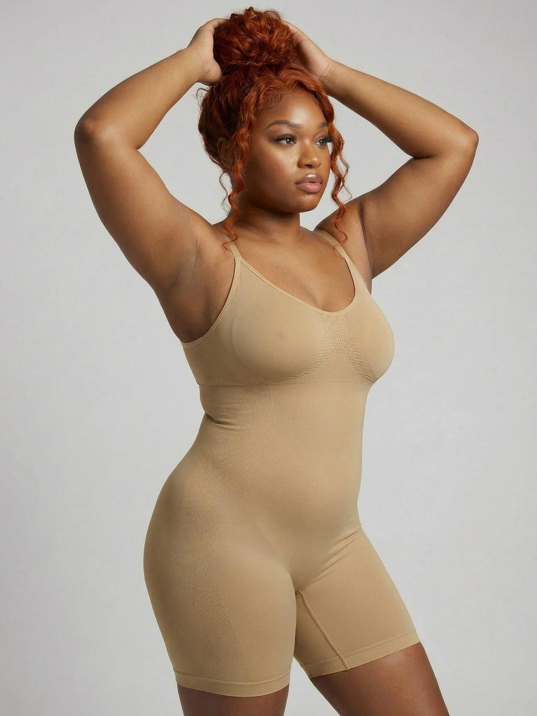 curvehold-seamless-shaping-sandstone-suit-6282869 - ILARIA Intimates 