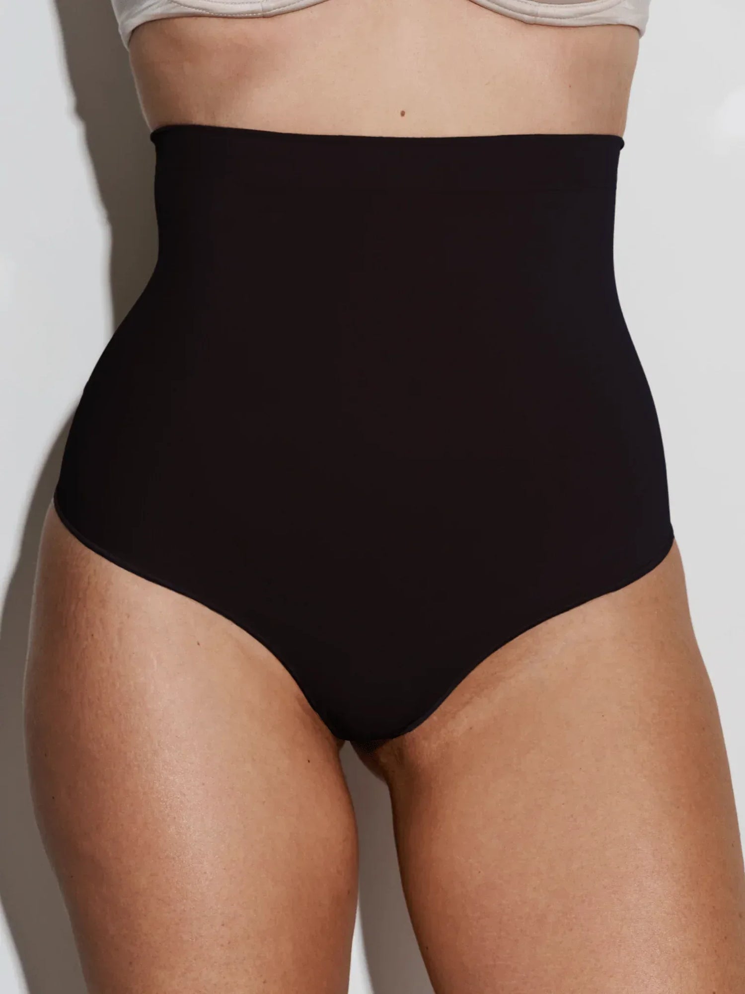 curvehold-shaping-thong-high-waisted-seamless-shapewear-5655173 - ILARIA Intimates 
