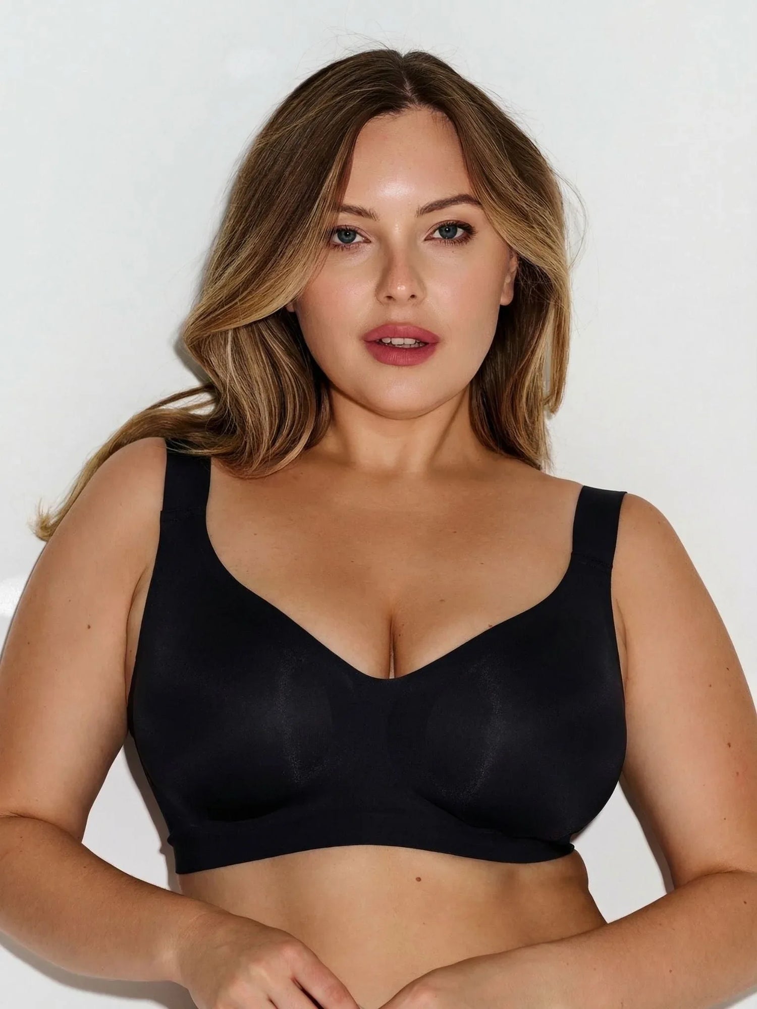 smoothform-comfort-bra-the-wireless-lift-obsidian-7926180 - ILARIA Intimates 