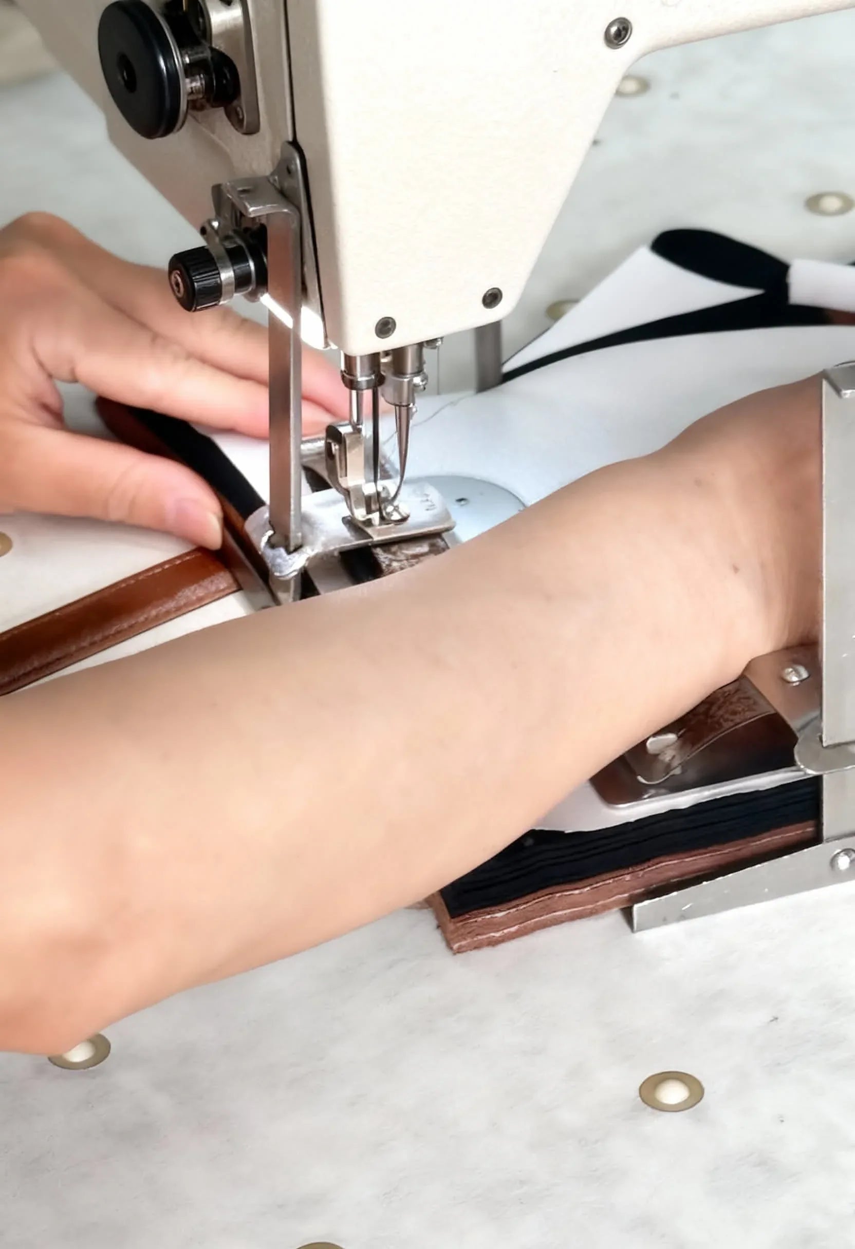 womens-gentle-hands-and-sewing-machi__56416 - ILARIA Intimates 